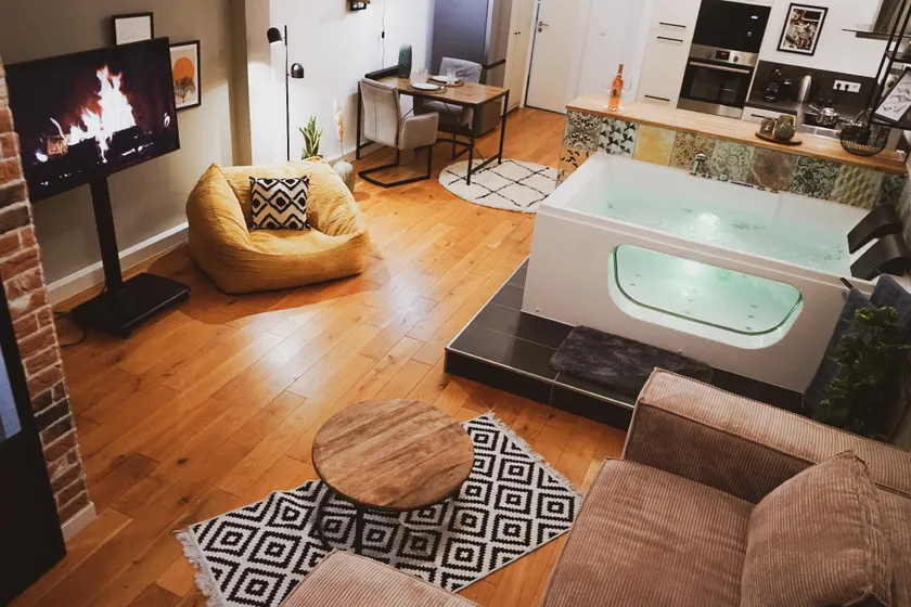 Stilvolles City-Loft mit privatem Whirlpool - Image 1