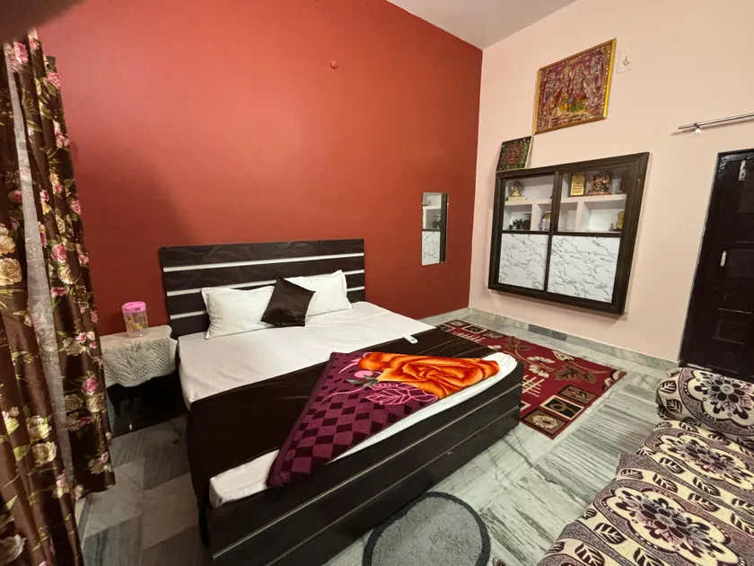 Yogeshwar Homestay - Image 1