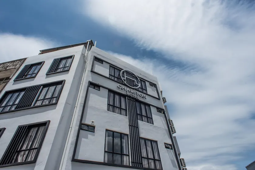 Chariton Hotel Bagan - Image 1