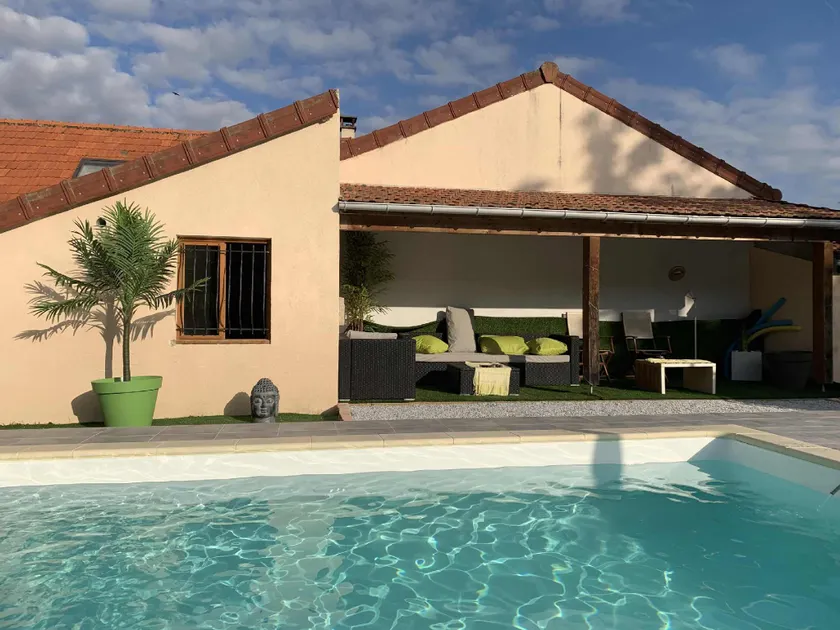 Maison Piscine & Jacuzzi - Image 1