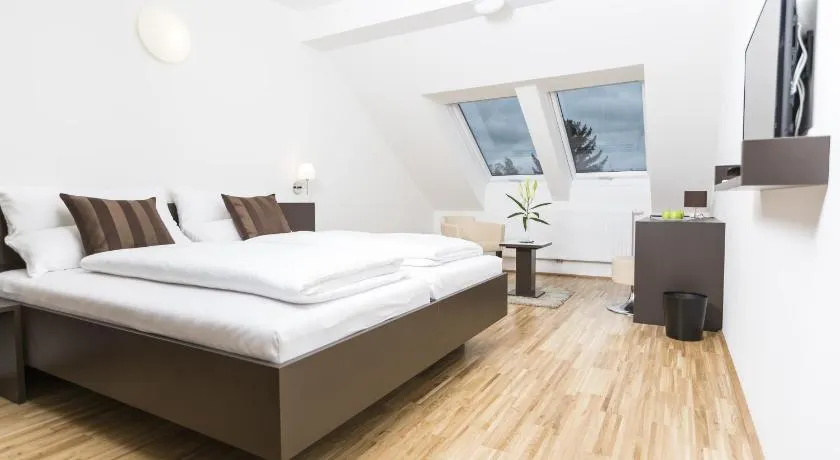 Gästezimmer by Jöchlinger - Image 1