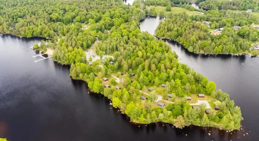 Långasjönäs Camping & Stugby - Image 1