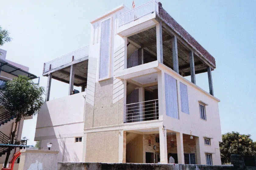 Ishwar Retreat - Image 1