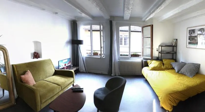 Appartement cosy rue Sainte Madeleine - Image 1