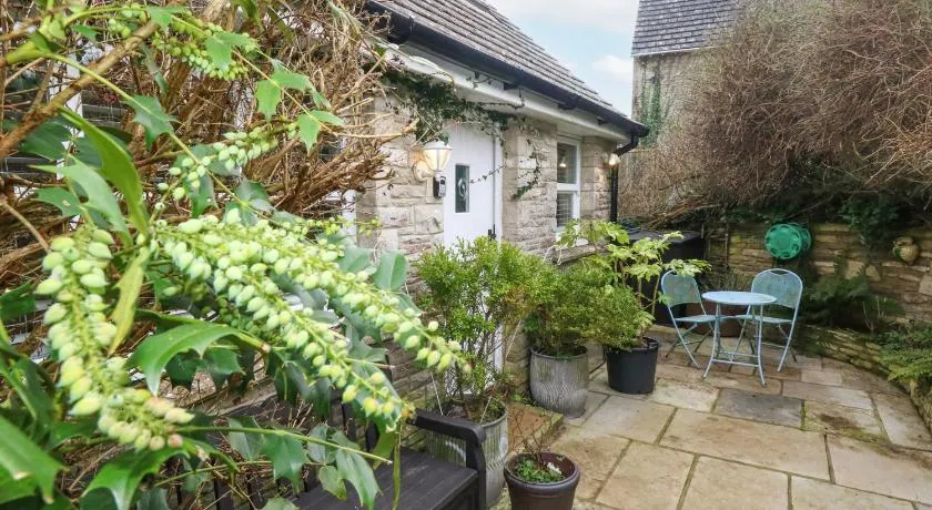 The Cottage - Image 1