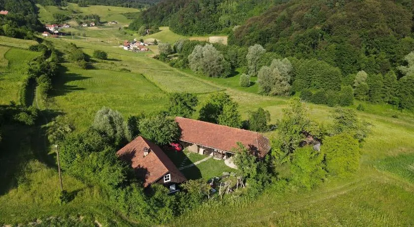 Guesthouse DARKWOOD - Image 1