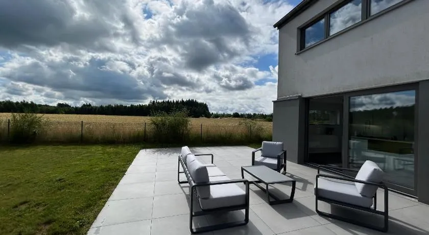 Chambre à la campagne - Image 1