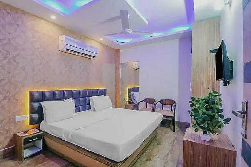 Super Hotel O Vivaan Residency - Image 1