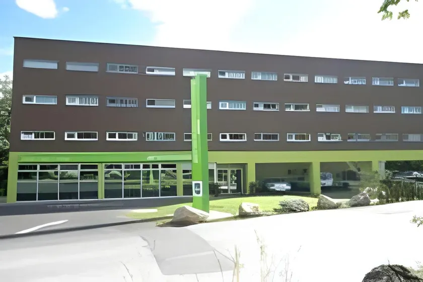 Hotel Greenrooms - Image 1
