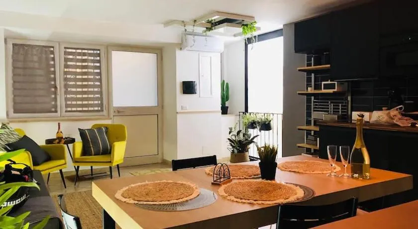 La stanza sul Porto - Image 1
