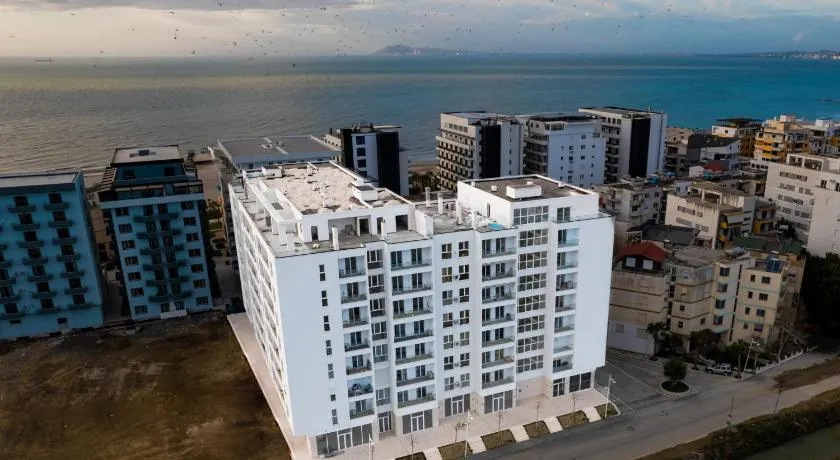 Azura Adriatik Apartments - Image 1