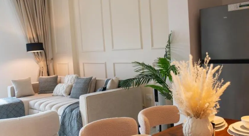 Noor Homes - Luxury Approved by the Department of Culture and Tourism, Abu Dhabi in Yas Island - Image 1