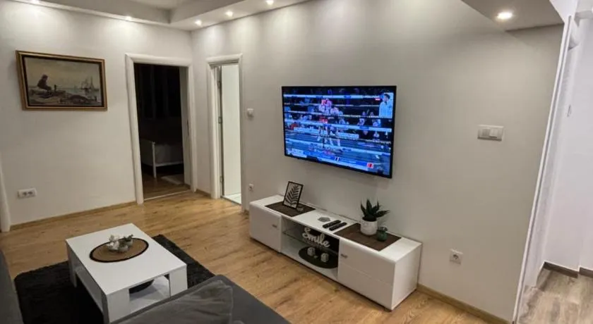Vanja Apartman 2 - Image 1