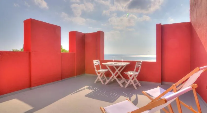 Studio in the Red Wall building by Ricardo Bofill - MURALLA ROJA - Image 1