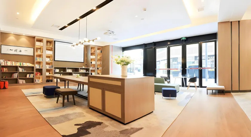 Atour Hotel Xi'an Xixian Vientiane City - Image 1