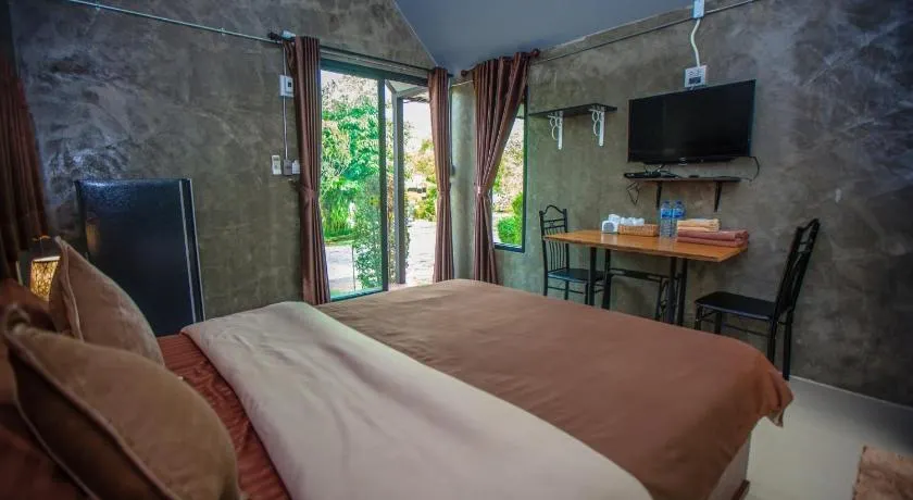 BR2 House Resort - Image 1