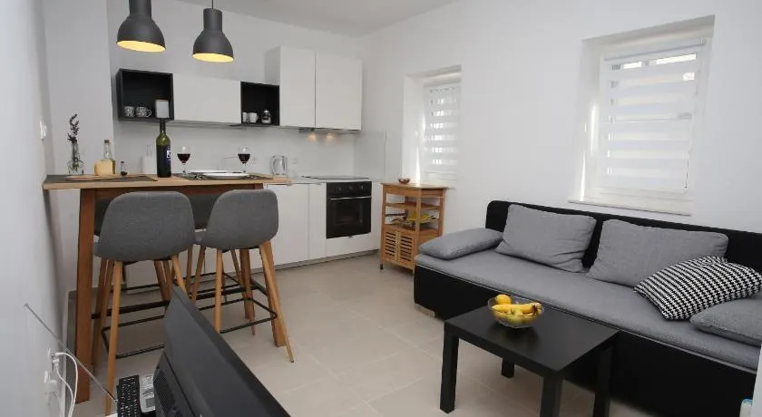 Apartmani Tri bunje - Image 1