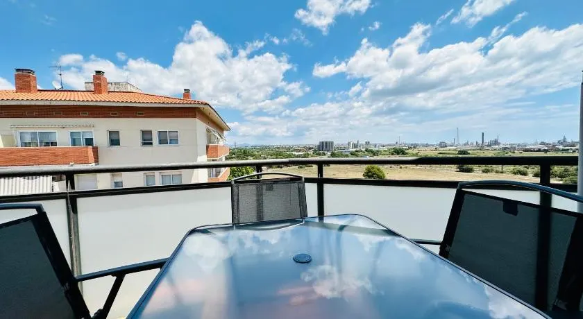 Home Vila-seca Town - Image 1