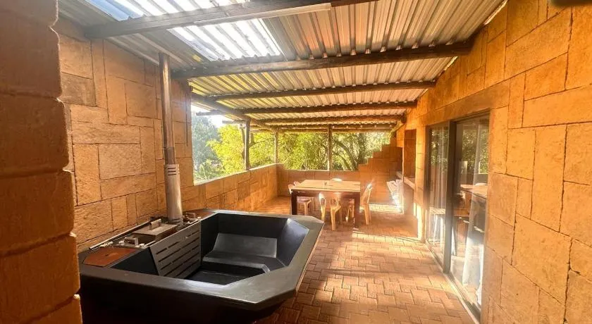 Farm stay at Bluegums on Haldon Estate - Image 1