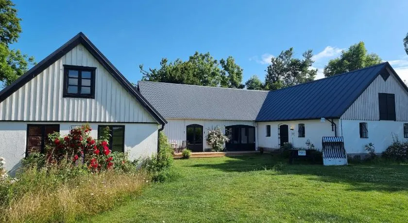 4B Österlen Bed & Breakfast - Image 1