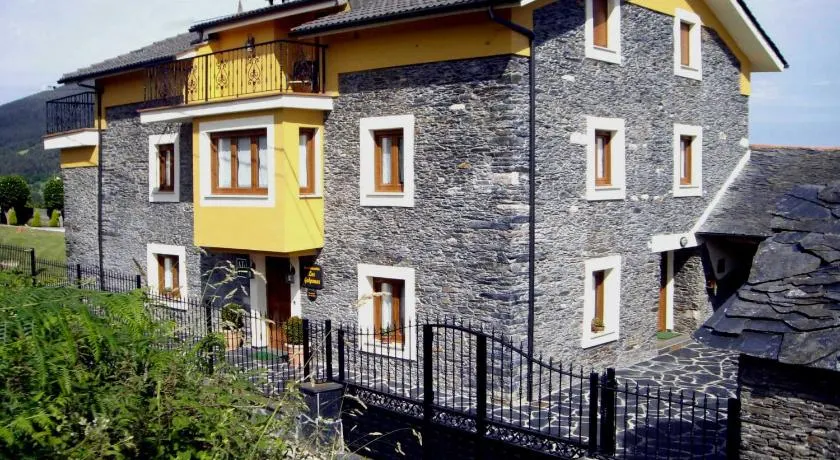 Apartamento Rural  Folgueras - Apartamentos Rurales Los Galpones - Image 1