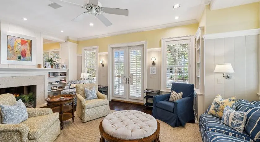 Short Walk to Beach Club, Close to Seaside | 3BR Home + Carriage House - Image 1