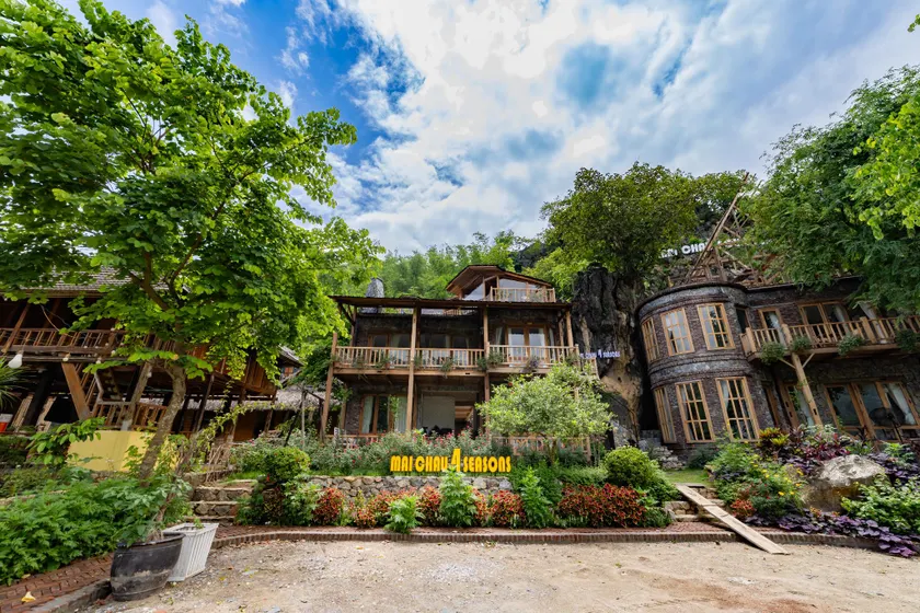 Mai Chau 4 Seasons Hotel & Resort - Image 1