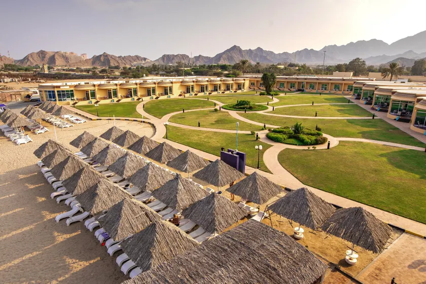 Royal Beach Hotel & Resort - Image 1