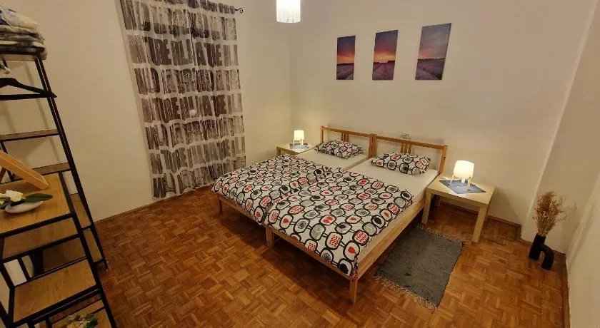 Sašo Rooms & Apartments - Image 1