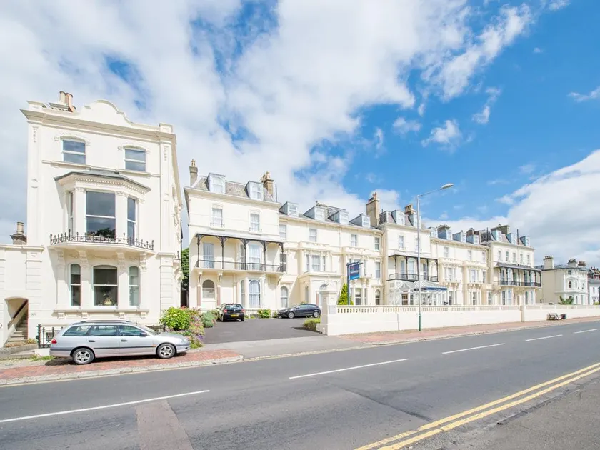 Travelodge Tunbridge Wells - Image 1