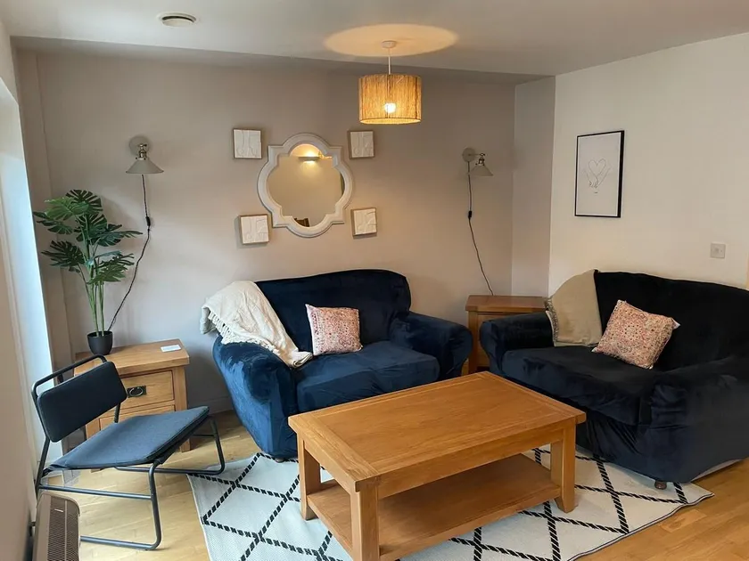 Pet-Friendly Cornish Retreat Apt 5| By Flag Beach - Image 1