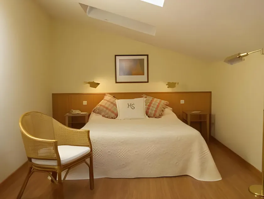 Hotel Sauce - Image 1