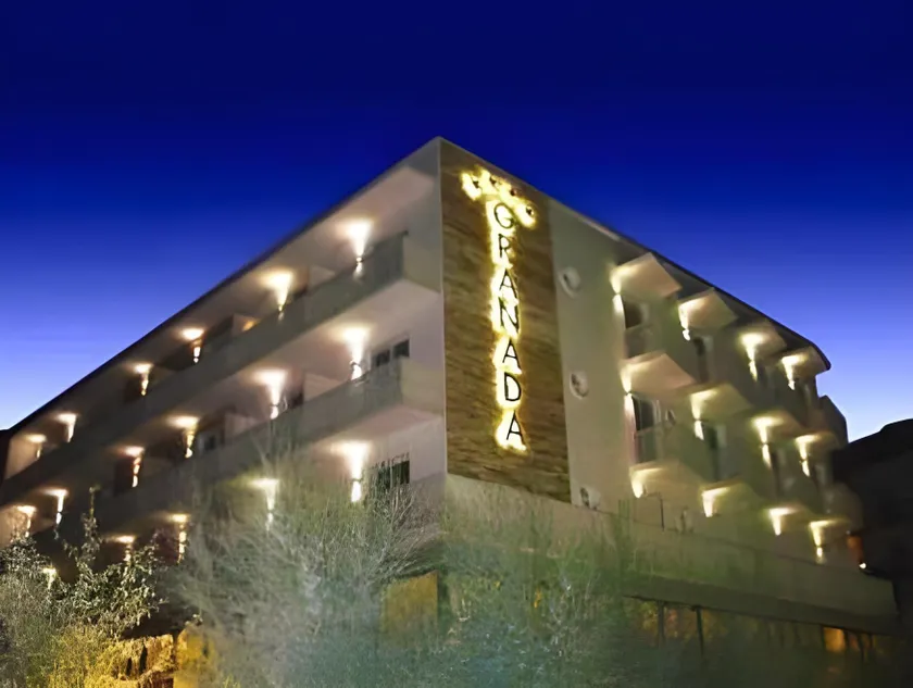 Hotel Granada - Image 1