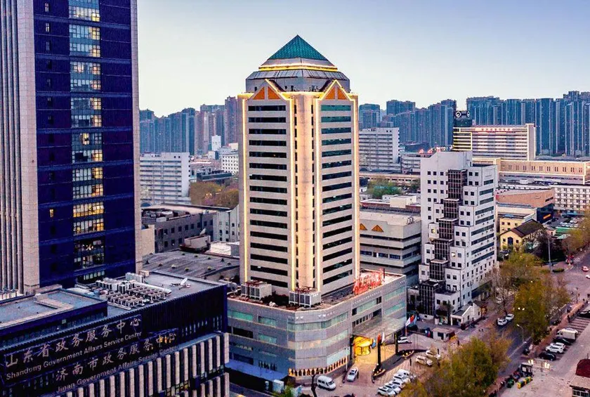Shandong Litian Hotel - Image 1