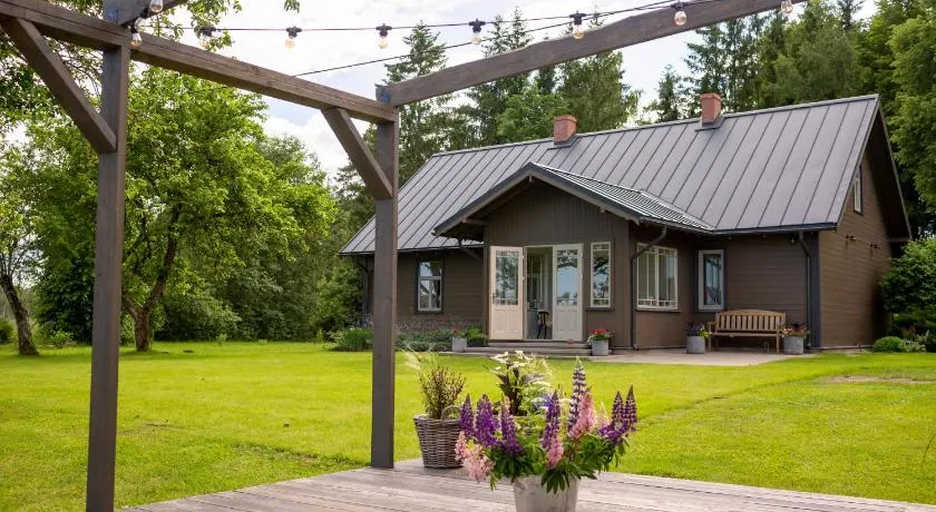 Newly renovated Latvian farm house - Image 1