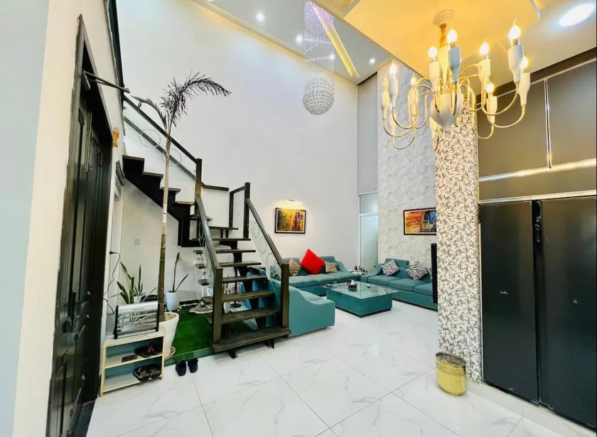 Luxury House For vocation - Image 1