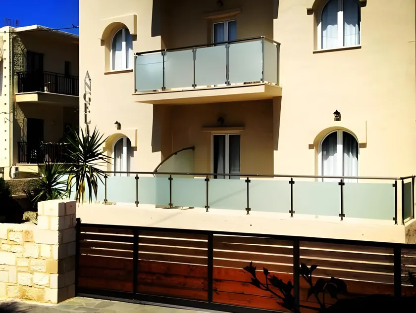 Angelica Studios and Apartments - Image 1