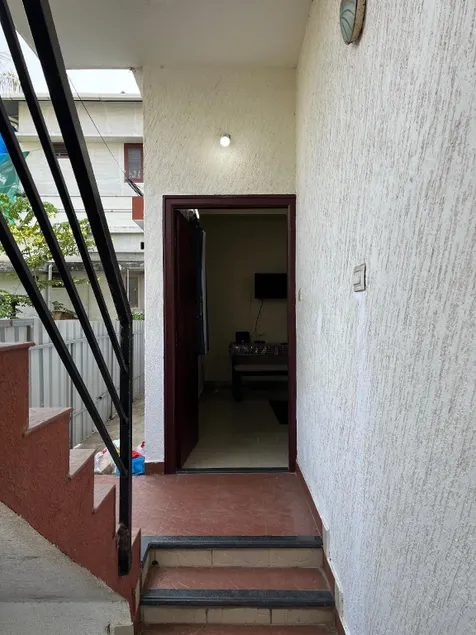 Jacobs Home Stay - Image 1