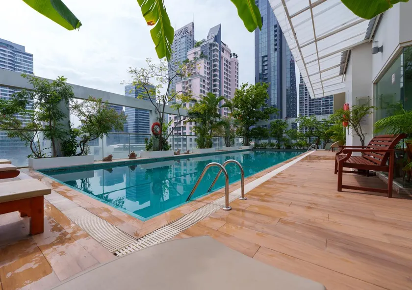 Sabai Sathorn Service Apartment - Image 1