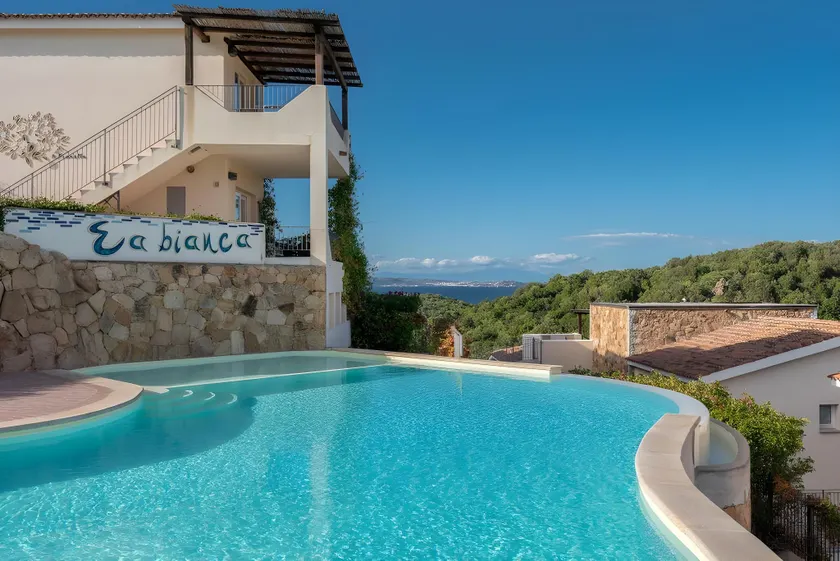 Residence Ea Bianca - Image 1