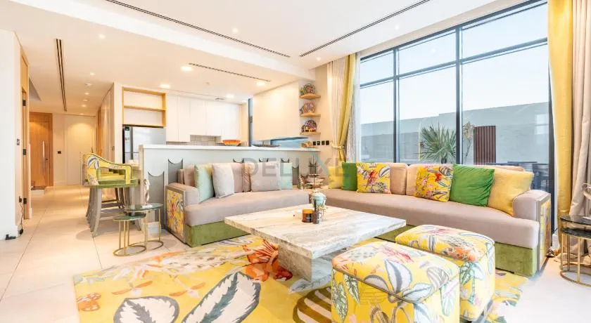 Stylish Villa with Private Pool, Near Clubhouse, Jumeirah Golf Estates by Deluxe Holiday Homes - Image 1