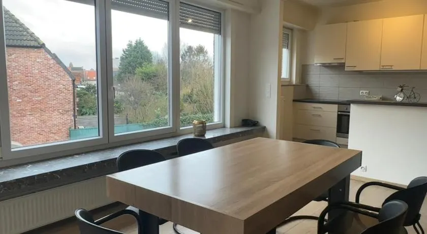 Private Apartment Near the Port of Antwerp - Image 1