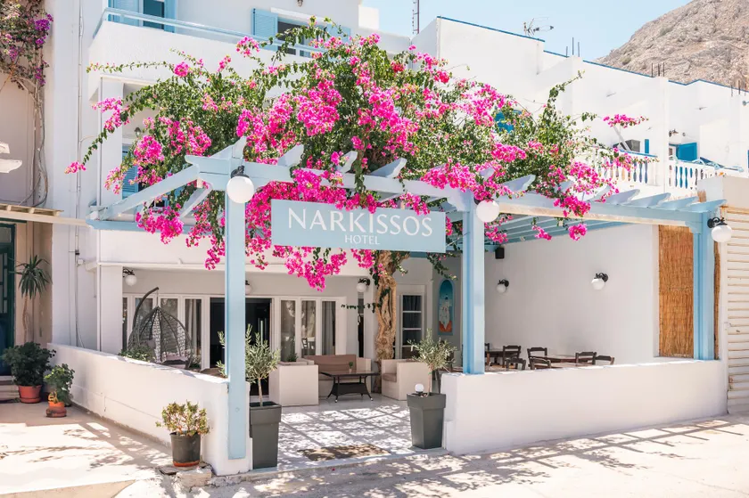 Narkissos Hotel - Image 1
