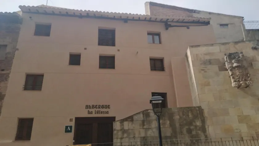 Hostel Albergue La Iglesia  - Image 1