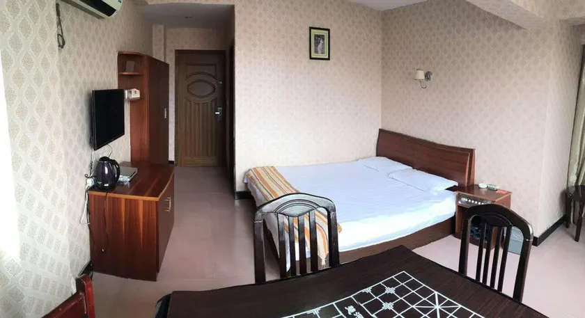Tianning Hotel - Image 1