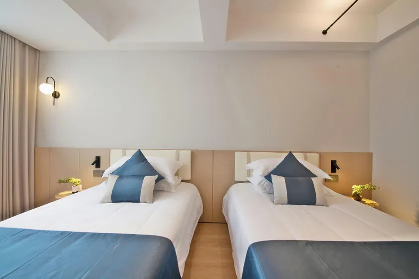 XiaMen  Gulang Resort Hotel - Image 1