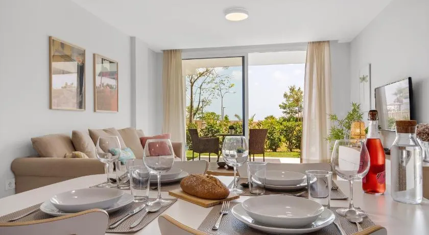 Luxury Apartment Leticia - Image 1