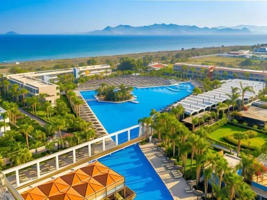 Blue Lagoon Village - All Inclusive - Image 1