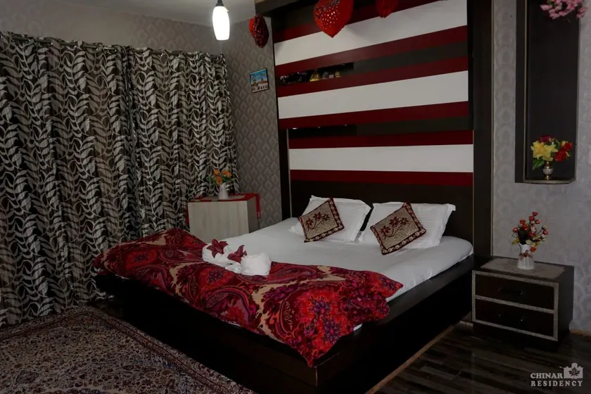Chinar Residency - Image 1