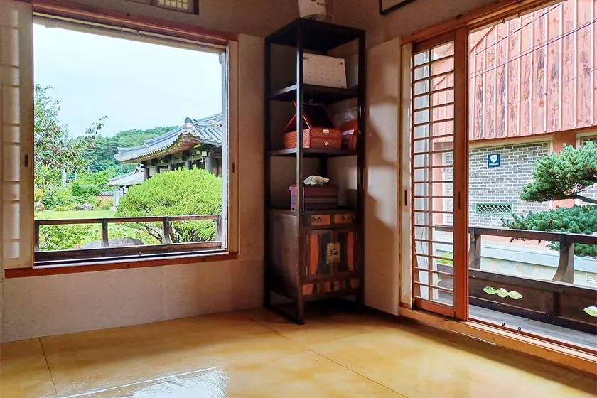 Andong Hakbong Jongtaek - Image 1
